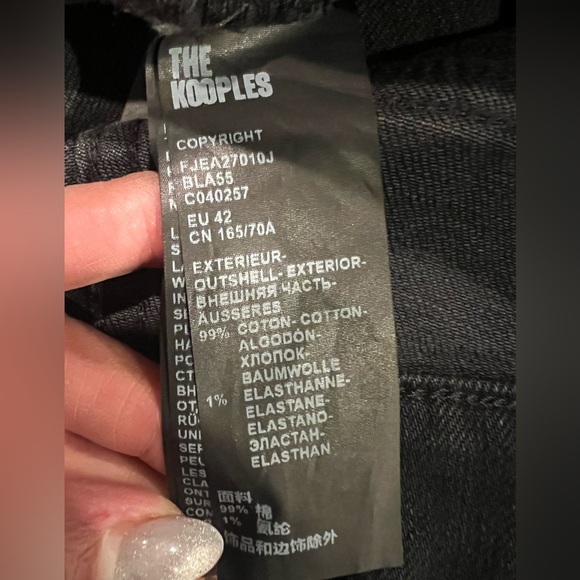 THE KOOPLES Mid Rise Black Denim Slim Fit
Jeans In Washed Black Size FR 42/10 US - Picture 15 of 15